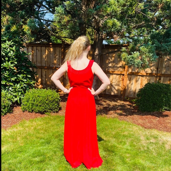 MARÍA LUISA De ESPAÑA Red Full Length Gown Dress - Picture 3 of 9